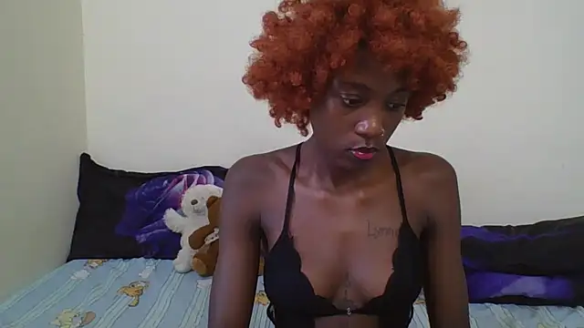 Miss-Hennessy online show from September 2025 02:39:02 PM