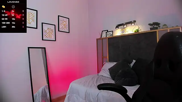 Azurra amatto2 online show from March 2026 08:49:03 PM