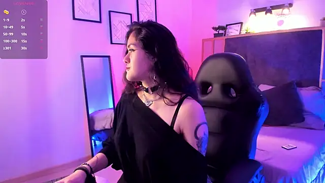 Azurra amatto2 online show from January 2026 08:46:01 PM