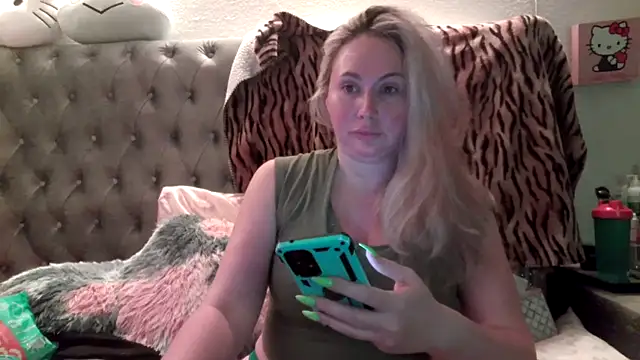 BigBoobsBlair online show from October 2025 05:20:01 AM