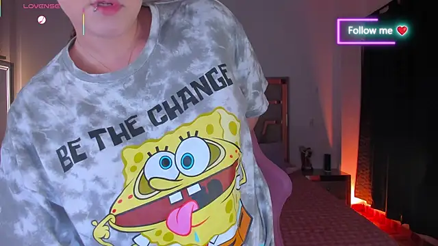 lunaarose online show from April 2026 03:02:02 AM