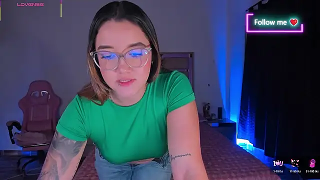 lunaarose online show from February 2026 03:37:01 AM