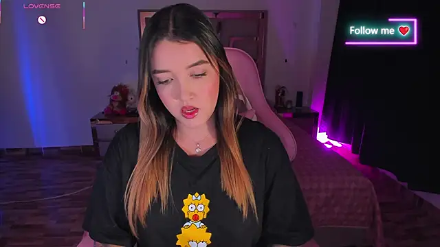 lunaarose online show from February 2026 04:13:02 AM