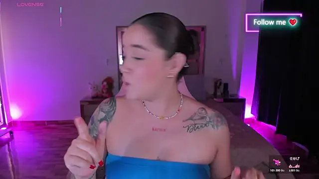 lunaarose online show from May 2026 04:05:01 AM