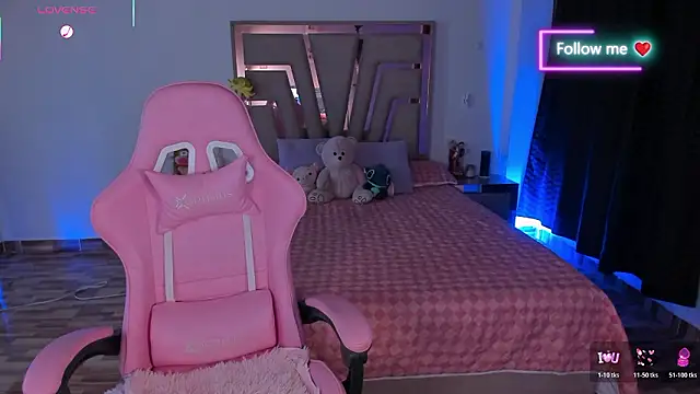 lunaarose online show from February 2026 03:48:01 AM