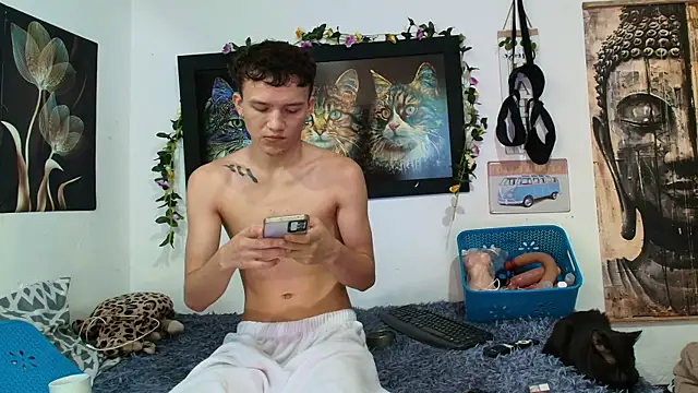 Patrick phoenix online show from October 2025 03:34:01 PM