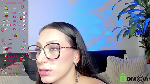 Snapshot of Scarlett_Jackson2 chatting on June 2026 02:38:01 AM Scarlett Jackson2 online show from June 2026 02:38:01 AM