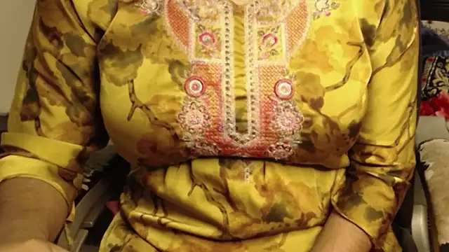 campornlive71 online show from February 2026 03:23:01 PM