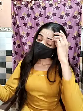 Snapshot of Cute_Manju01 chatting on December 2025 03:40:02 AM Cute Manju01 online show from December 2025 03:40:02 AM