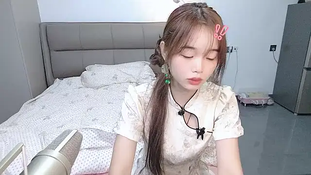 kexin a online show from October 2025 10:27:02 AM