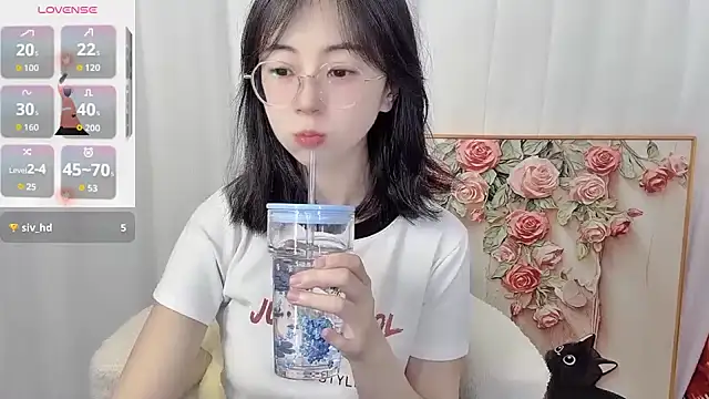 nini a online show from July 2026 12:20:02 PM