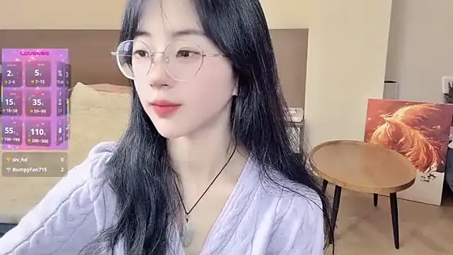 nini a online show from March 2026 09:25:02 AM
