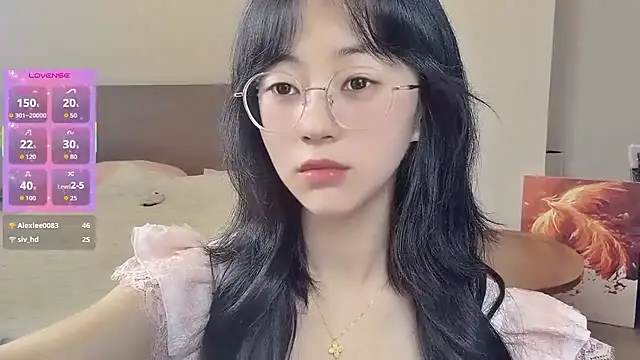 nini a online show from April 2026 11:36:01 AM