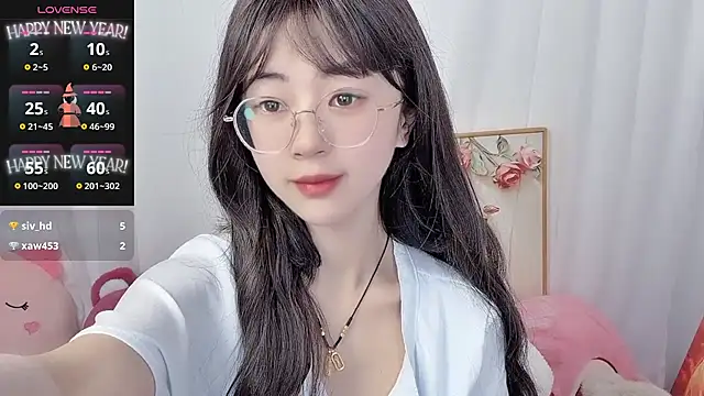 nini a online show from June 2026 11:43:01 PM