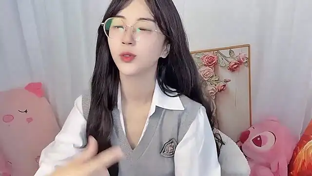 nini a online show from June 2026 01:56:01 AM