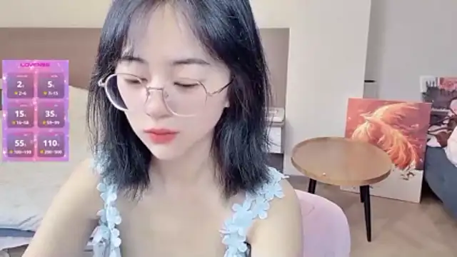 nini a online show from March 2026 02:01:01 AM