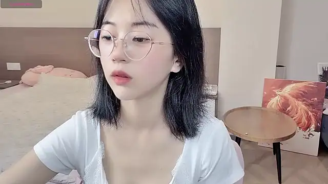 nini a online show from March 2026 02:13:02 AM