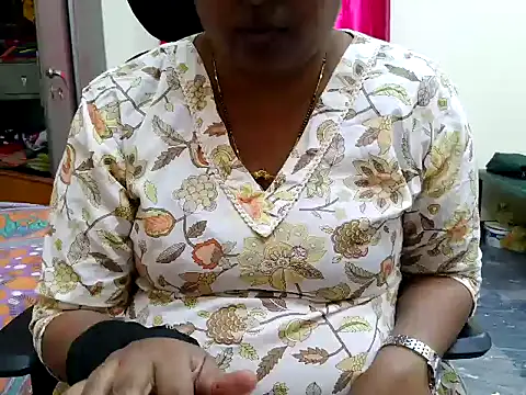 ammu1990 online show from March 2026 07:41:01 AM