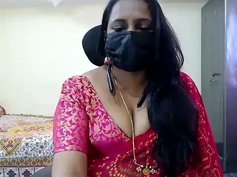 Snapshot of ammu1990 chatting on June 2026 06:02:02 AM ammu1990 online show from June 2026 06:02:02 AM
