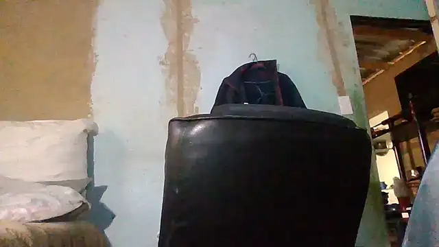 Snapshot of Nicky52 chatting on March 2026 03:23:01 PM Nicky52 online show from March 2026 03:23:01 PM