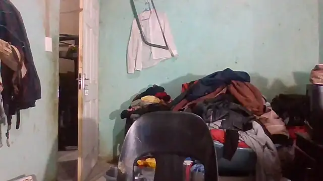 Nicky52 online show from November 2025 04:56:02 PM