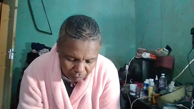 Snapshot of Nicky52 chatting on February 2026 04:21:02 AM Nicky52 online show from February 2026 04:21:02 AM