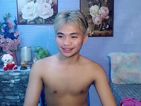 Snapshot of mostwantedtwink chatting on May 2026 09:24:02 AM mostwantedtwink online show from May 2026 09:24:02 AM