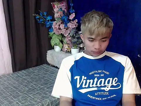 mostwantedtwink online show from April 2026 06:05:02 PM