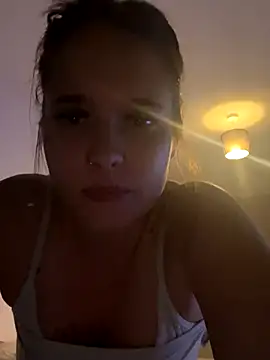Snapshot of LollyLove_ chatting on October 2025 09:05:02 PM LollyLove  online show from October 2025 09:05:02 PM