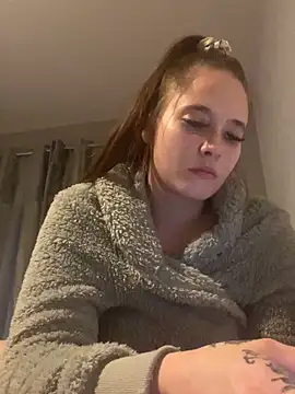 LollyLove  online show from December 2025 09:12:01 PM