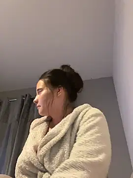 LollyLove  online show from February 2026 07:11:02 PM