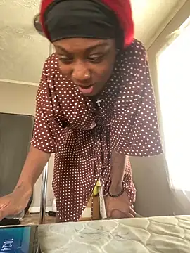 HennessyBaby21 online show from March 2026 04:25:01 PM