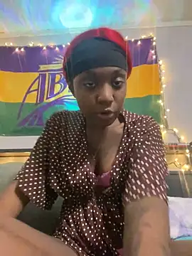 HennessyBaby21 online show from March 2026 06:58:01 AM