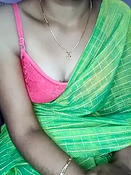 Snapshot of Nidhi_lovely chatting on October 2025 06:01:02 AM Nidhi lovely online show from October 2025 06:01:02 AM