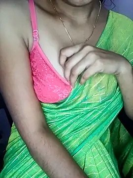 Snapshot of Nidhi_lovely chatting on November 2025 02:45:02 AM Nidhi lovely online show from November 2025 02:45:02 AM