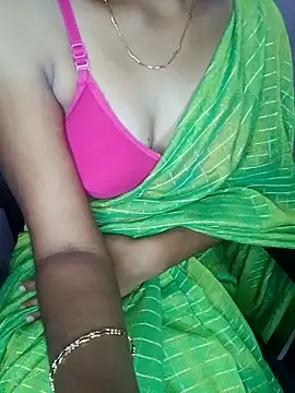 Snapshot of Nidhi_lovely chatting on February 2026 02:44:02 AM Nidhi lovely online show from February 2026 02:44:02 AM