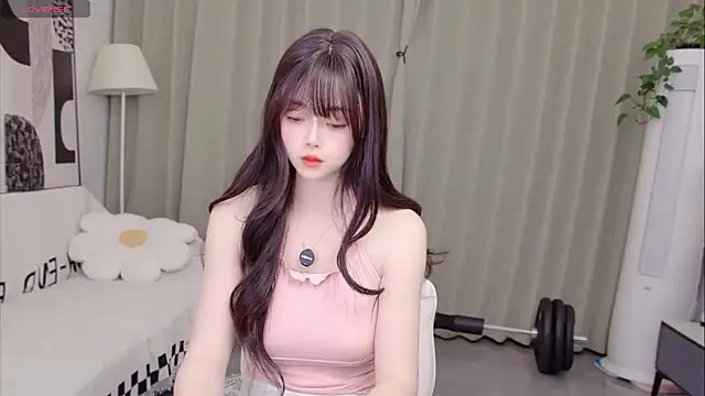 uikyy1 online show from May 2026 01:33:01 PM