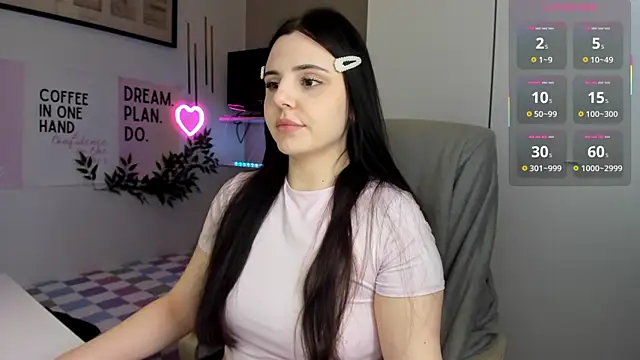 Snapshot of LiaWoow chatting on January 2026 08:08:02 AM LiaWoow online show from January 2026 08:08:02 AM