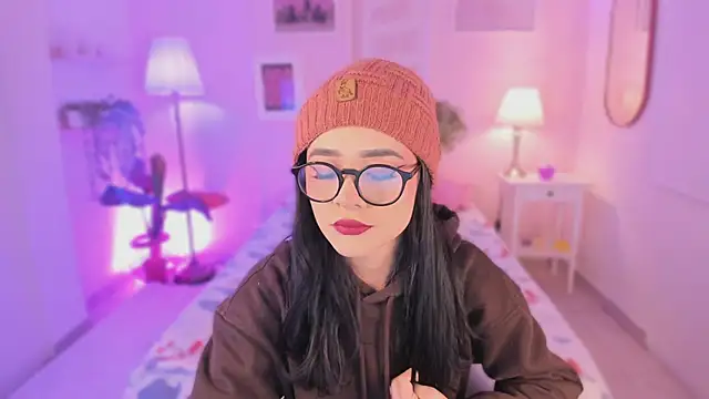 emma soul1 online show from September 2025 07:49:01 PM