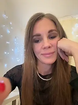 LucieMack online show from November 2025 08:52:02 PM