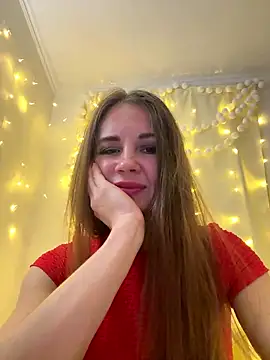 LucieMack online show from January 2026 04:08:02 AM