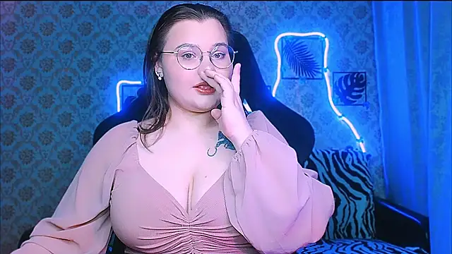 InLoveWithLife26 online show from January 2026 04:43:01 PM