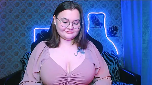 InLoveWithLife26 online show from December 2025 06:07:02 PM