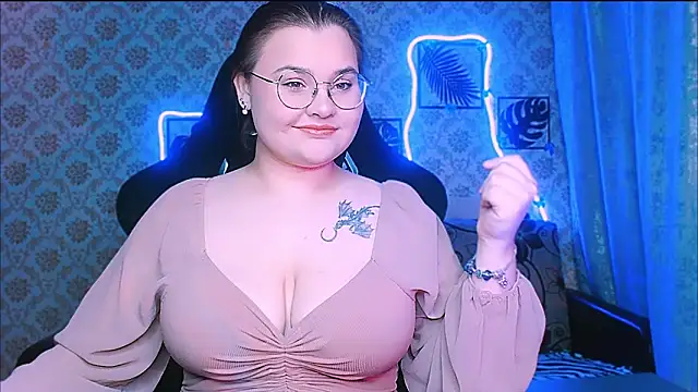 InLoveWithLife26 online show from March 2026 08:05:01 PM