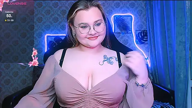 InLoveWithLife26 online show from May 2026 08:05:02 PM