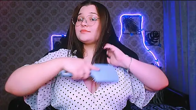 InLoveWithLife26 online show from January 2026 06:01:01 PM