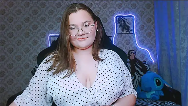 InLoveWithLife26 online show from September 2025 08:30:02 PM