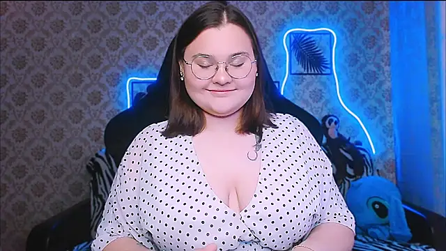 InLoveWithLife26 online show from October 2025 08:38:02 AM