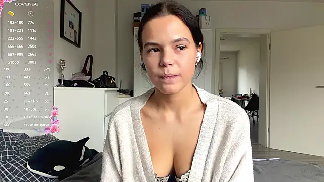 MaydaCornwall online show from February 2026 03:01:02 PM