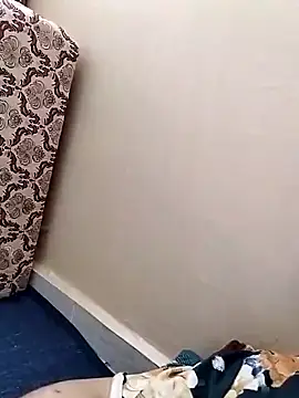 Snapshot of arab-queen01 chatting on September 2025 12:32:02 PM arab-queen01 online show from September 2025 12:32:02 PM